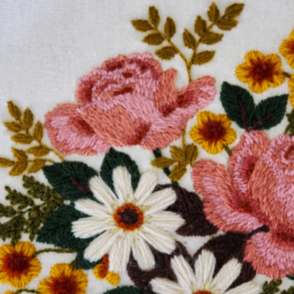 Embroidered Floral Wall Hanging 13" Square Handmade Roses Pink Cottagecore - Picture 4 of 6